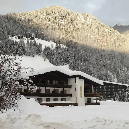 Gasthof Jagawirt - Gastehaus Alpina 3*